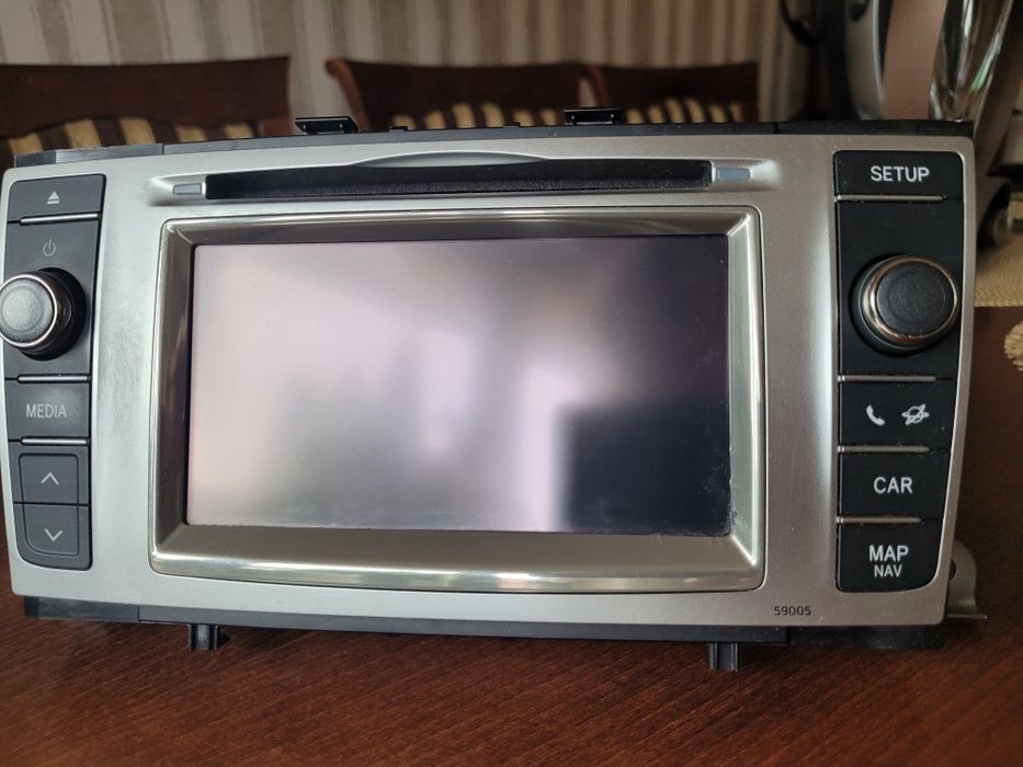 Radio fabryczne toyota avensis T27 lift