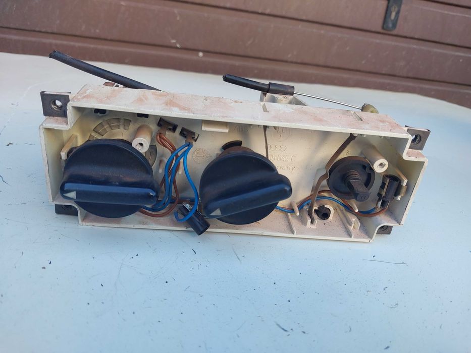 Pokrętła Nawiewu Dmuchawy Audi 80 b4 WYSYŁKA