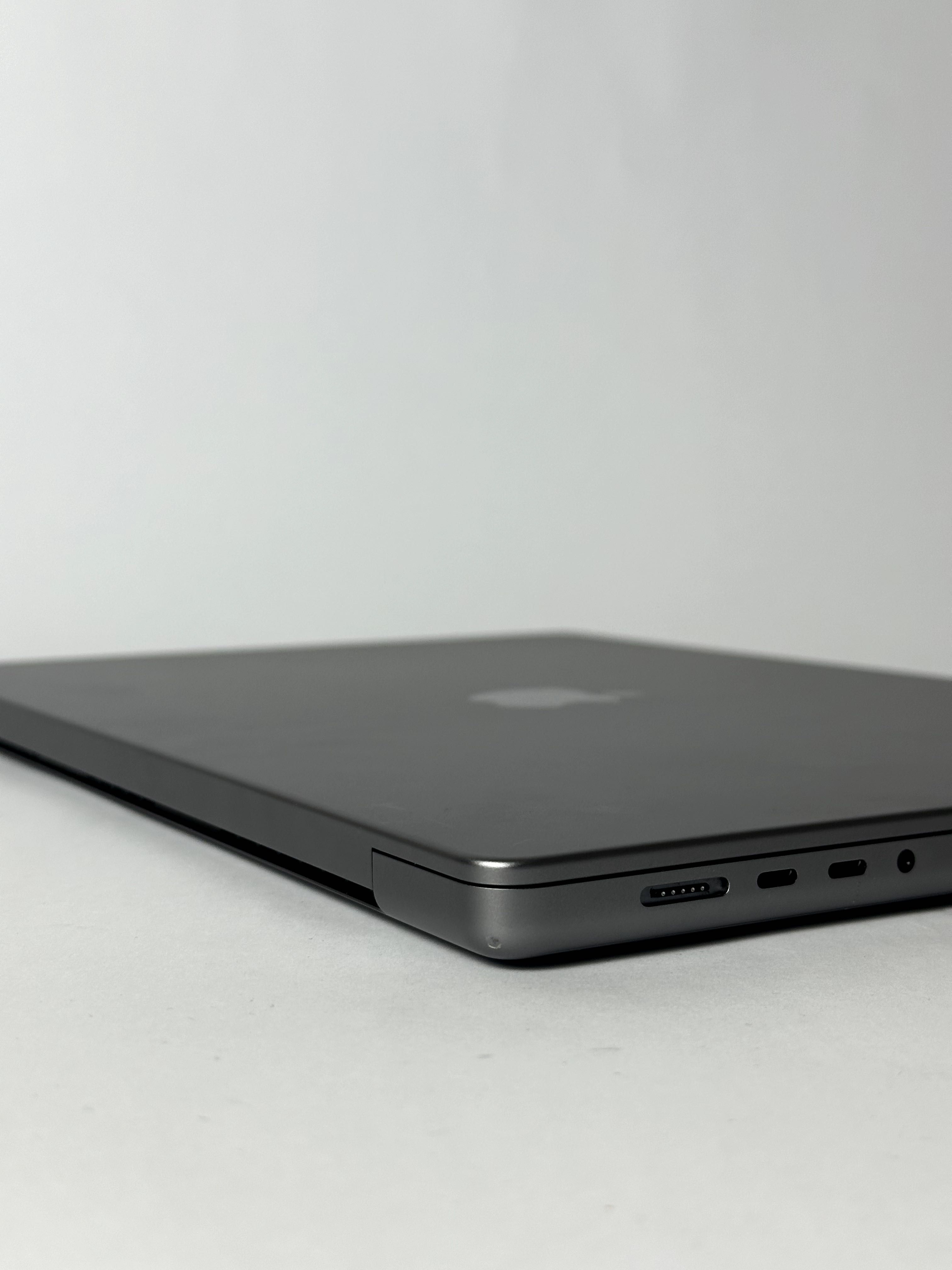 MacBook Pro 16' M2 Pro 16/512gb 2023