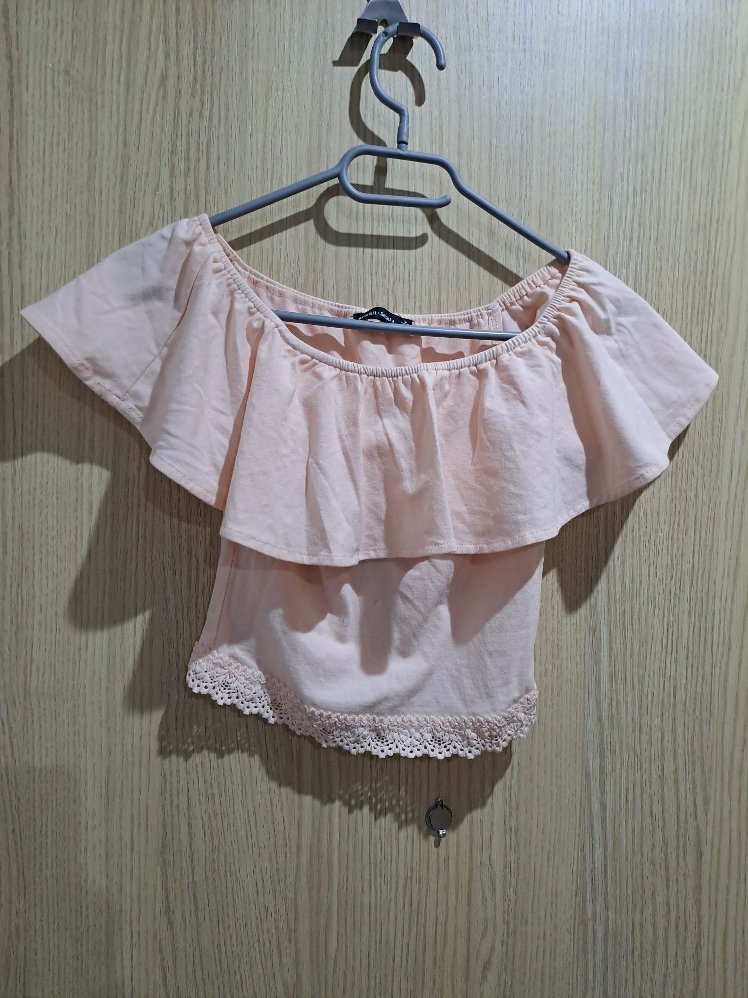 (472) Bluzka damska hiszpanka r.S Bershka