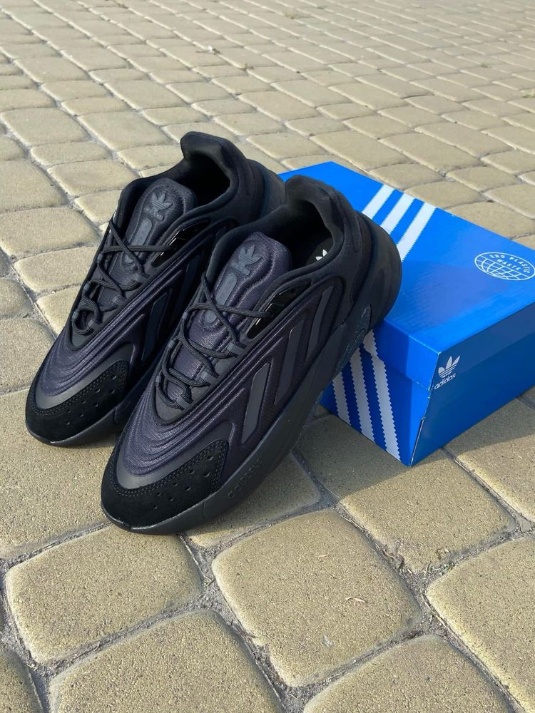 Кросівки Adidas Ozelia чорні 44,45,персик 36-41