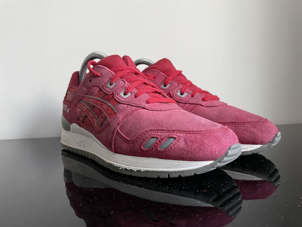 Кросівки Asics GEL-LYTE 3 III RED H5U3L Розмір 39 на 25 см