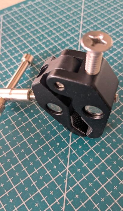 Держатель Тримач Струбцина Краб Магічна рука на штатив щоглу Метал