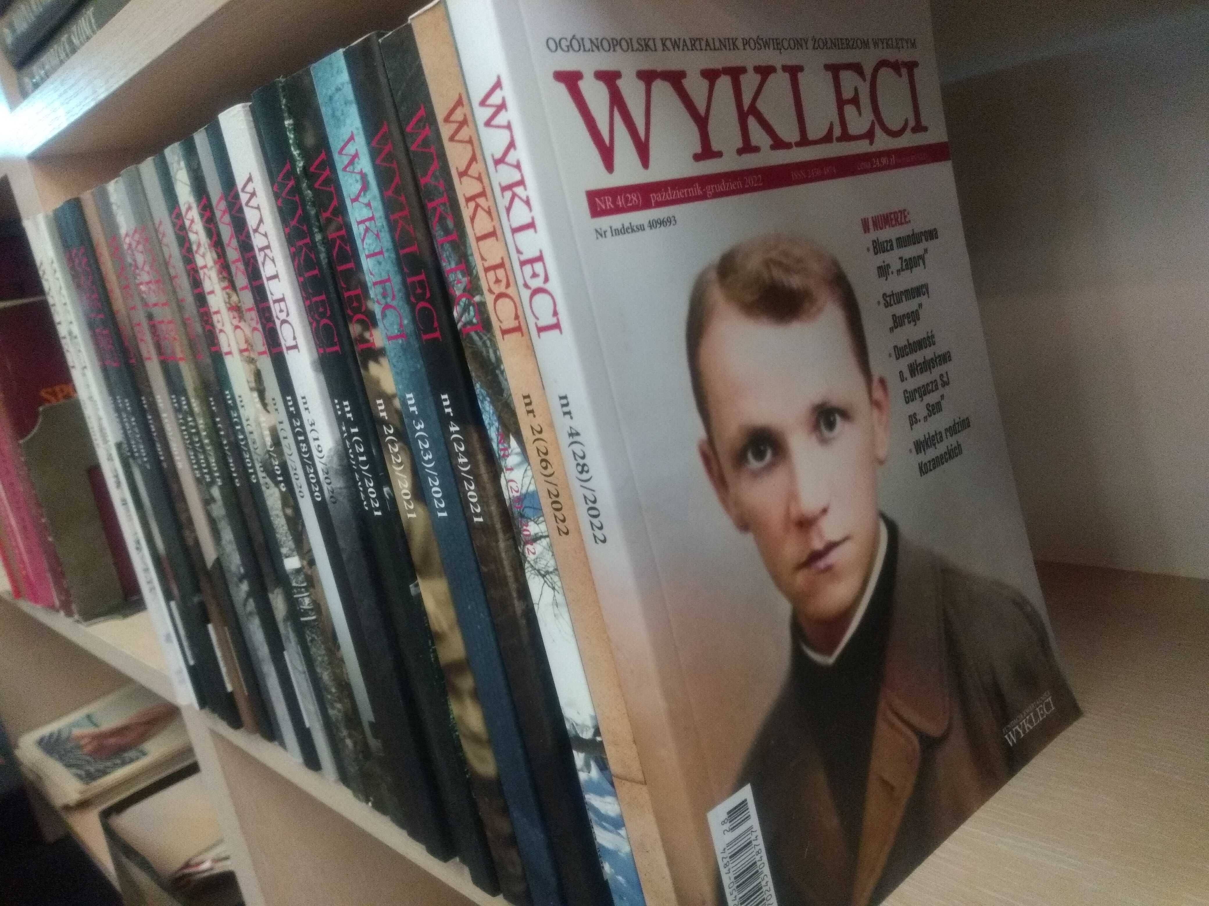 Wyklęci czasopismo