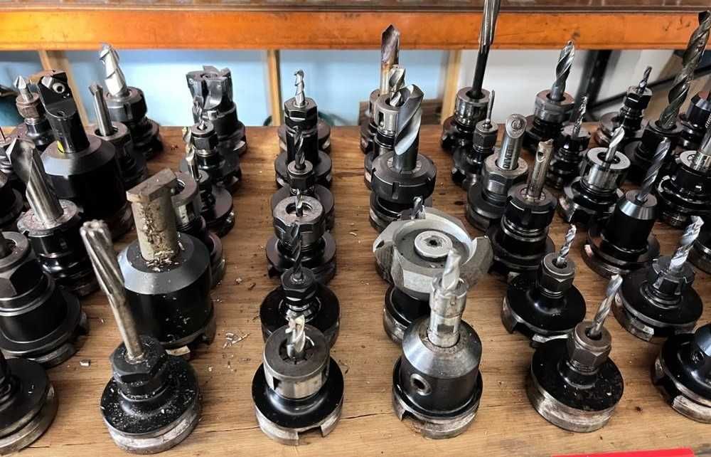 oprawki narzędziowe BT40 wytaczadło termokurcze weldon ER kompensacja