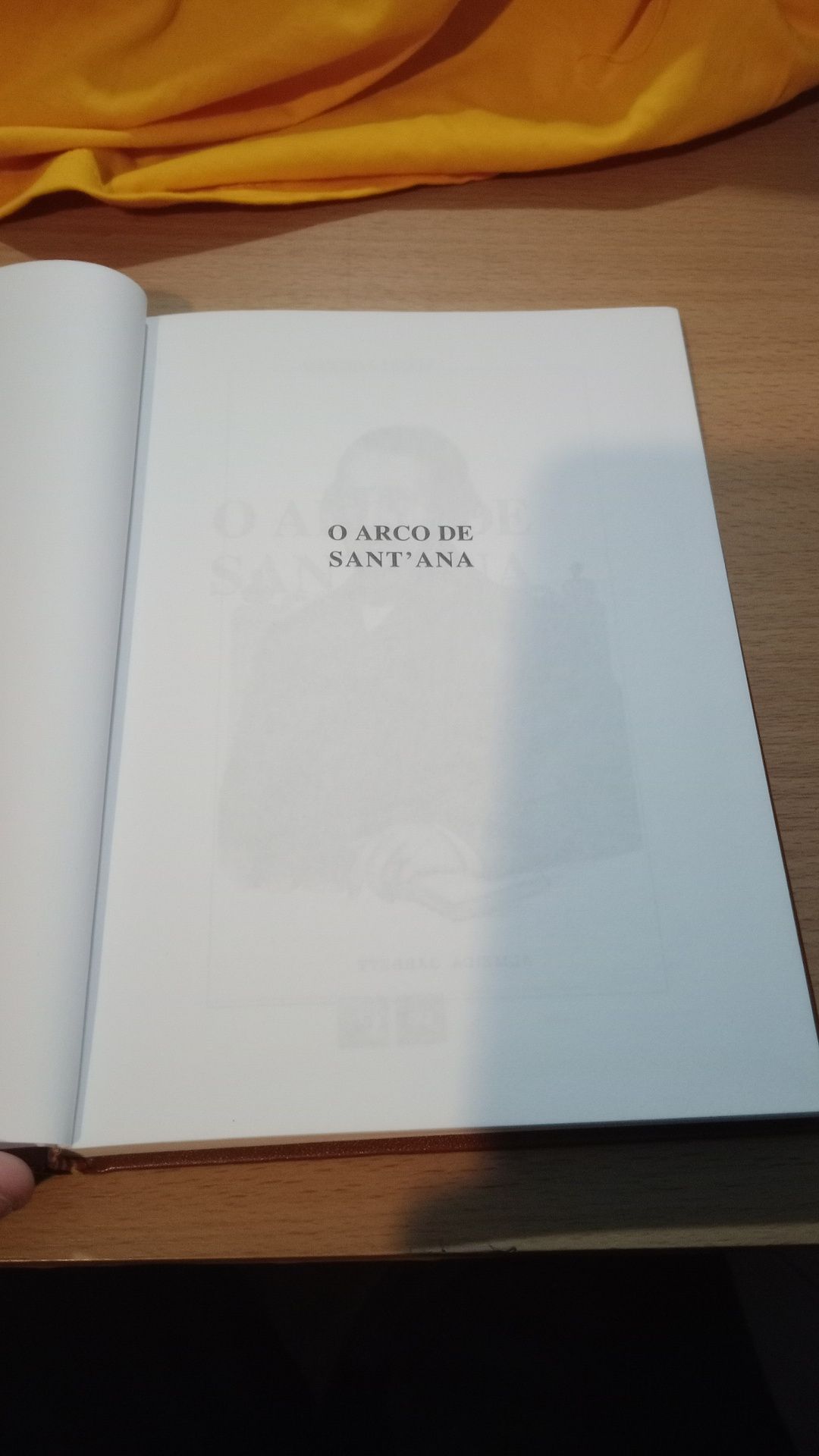 Livro Almeida Garrett antigo