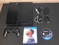 Ps4 com 1 comando e Fifa 22