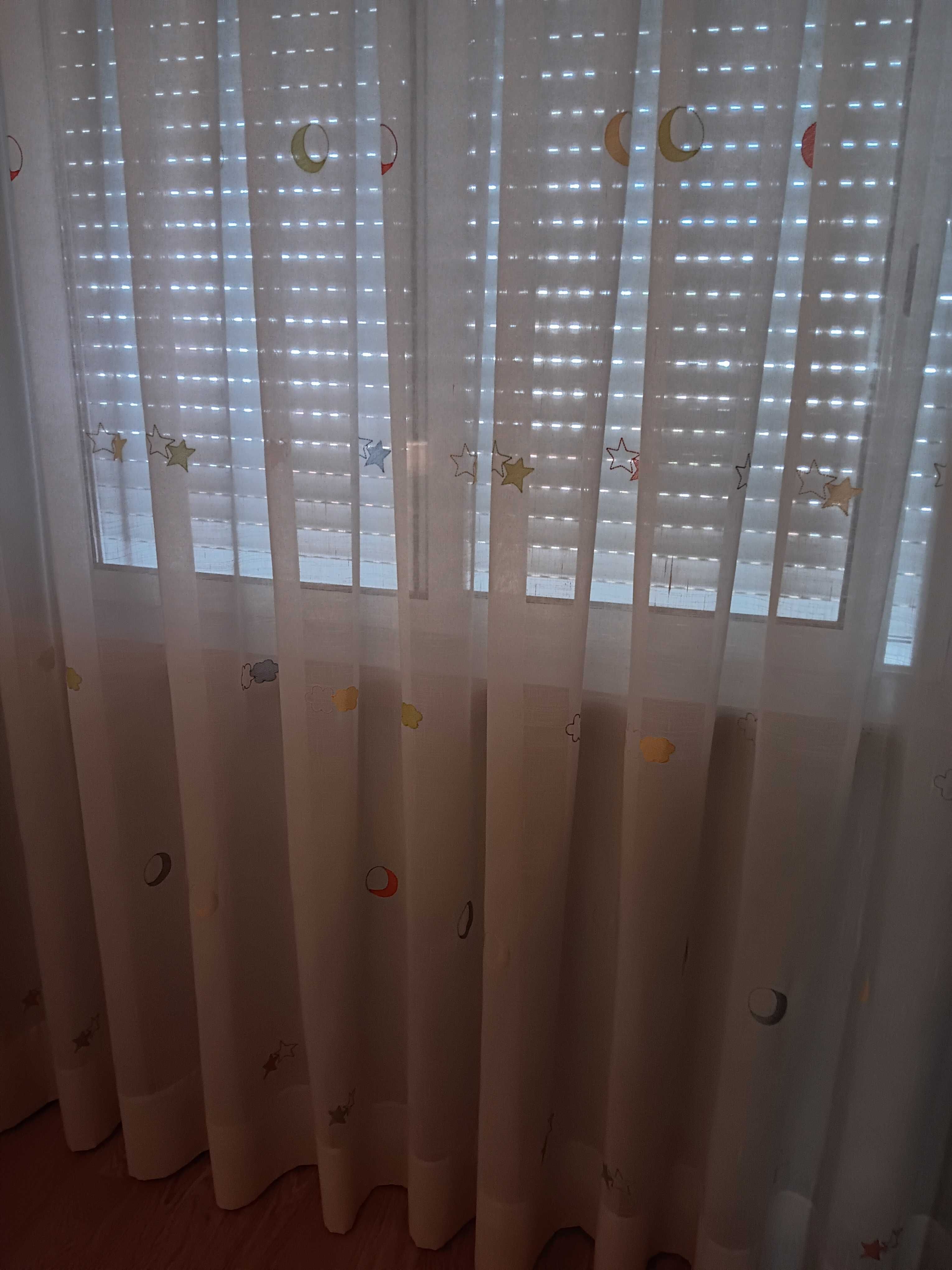 Cortinado quarto criança unisexo