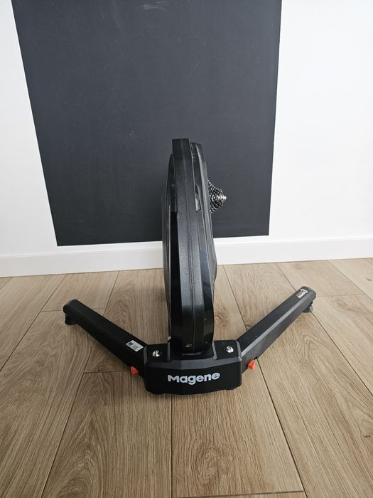 Trenażer Magene T300 Power Trainer3 Smart