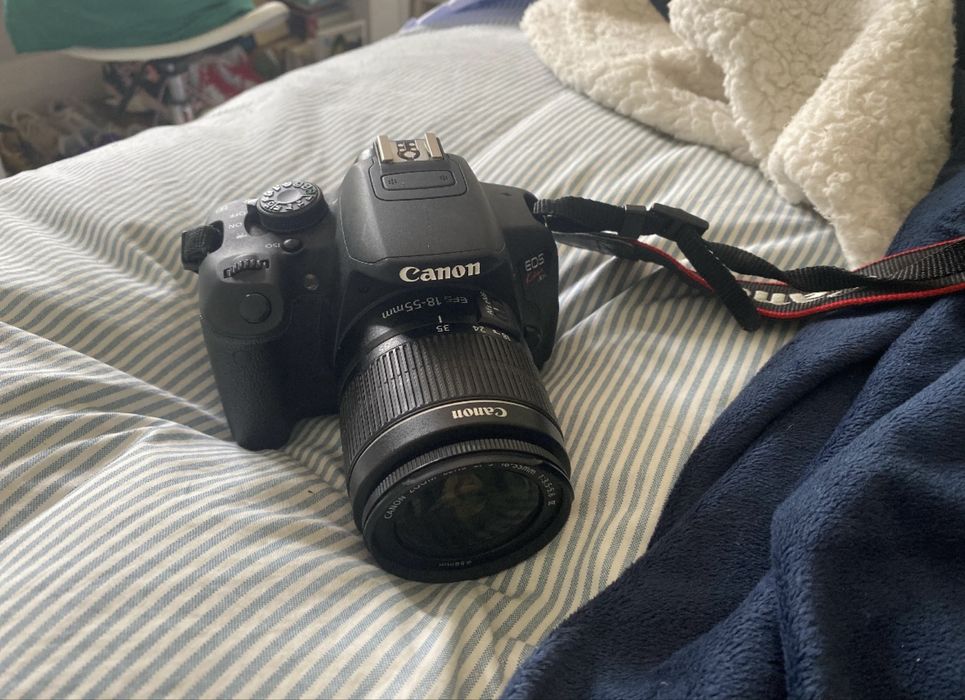 Kamers Canon EOS 700D