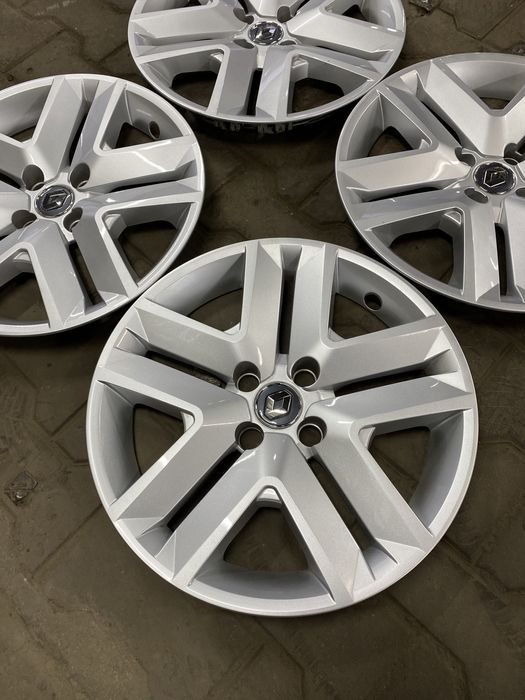 Структурні Колпаки R16 Renault Рено Оригінал стан нових