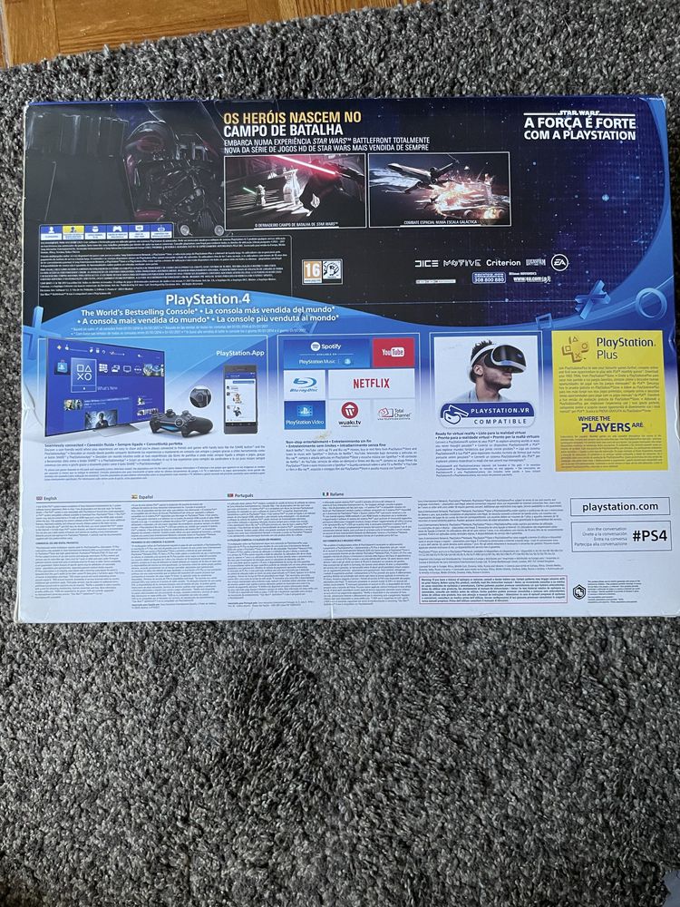 Playstation 4 1 TB com caixa.
