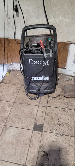 TELWIN DOCTOR START 630 - Prostownik elektroniczny 12/24V