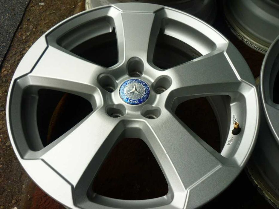 [HG] PASSAT AUDI a4 a6 7x17 MERCEDES A B C klasse OCTAVIA GOLF 5x112