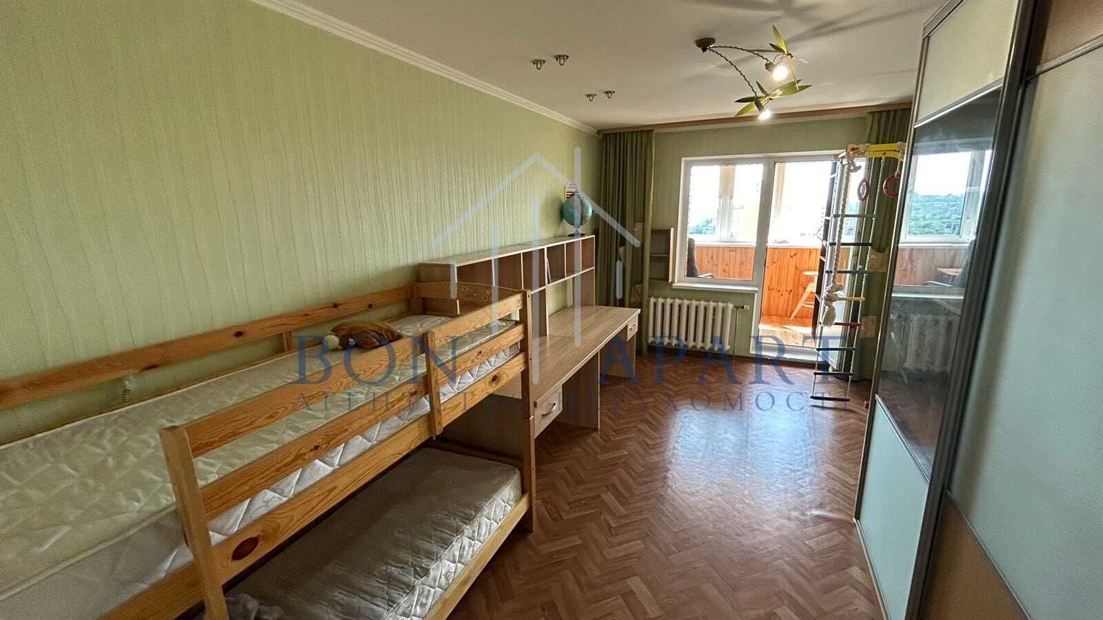 БЕЗ КОМІСІЇ! Продам з усім 2к квартиру по пр. Європейського Союзу 19А