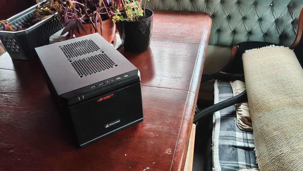 sprzedam mocny komputer do gier -filmów itp