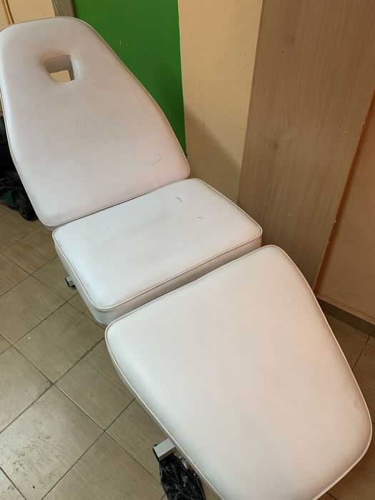 Łóżko kosmetyczne, fotel kosmetyczny
