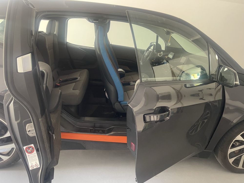 BMW i3 standard