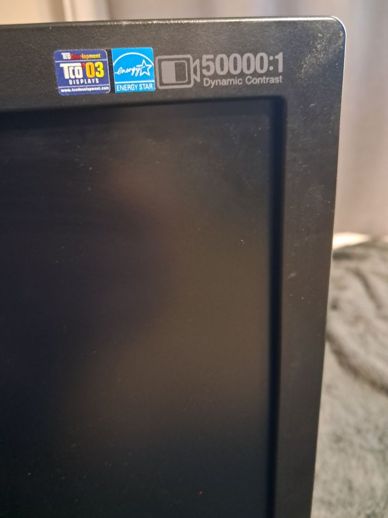 Продам монитор SAMSUNG 22'