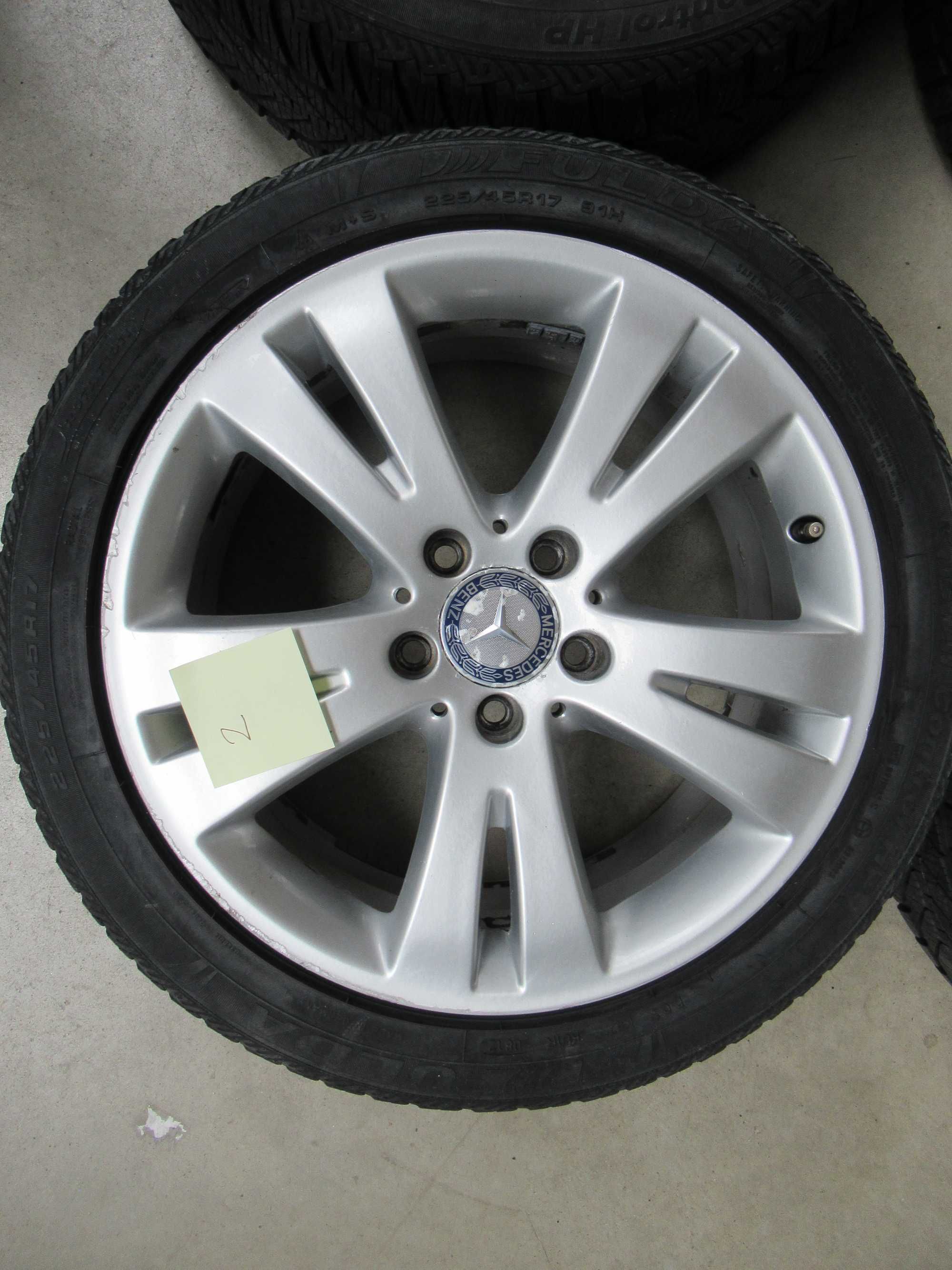 koła Mercedesa 17" z oponami 225/45 R17