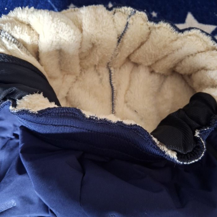 Штани спортивні теплі, нові