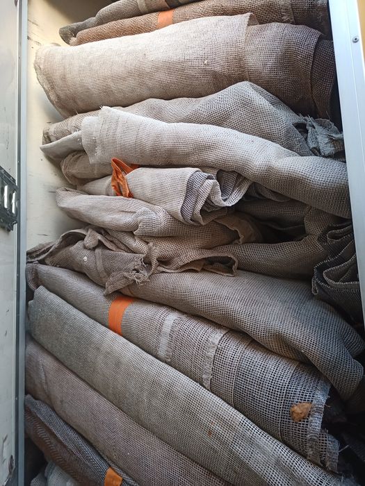 Siatki zabezpieczające na  rusztowanie