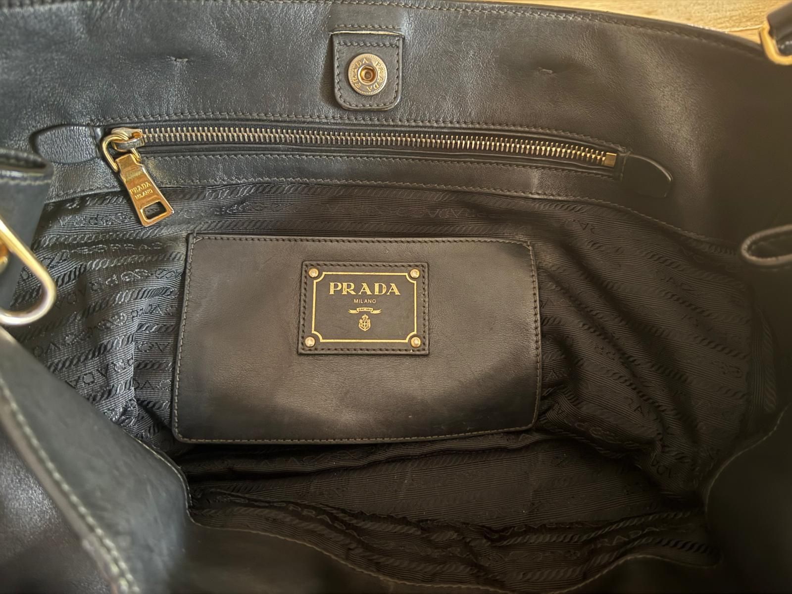 Mala da Prada original em bom estado