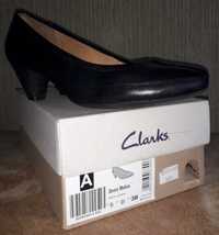 Czółenka Clarks r. 38