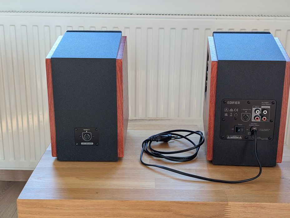 Głośniki Edifier R1700BT Czarno-brązowy