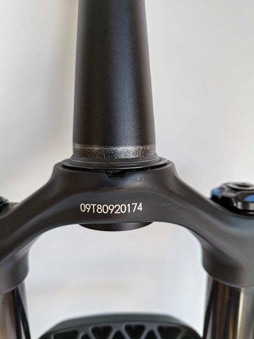 Amortyzator Rock Shox Revelation RC 27,5'' 130 mm, nowy (783)