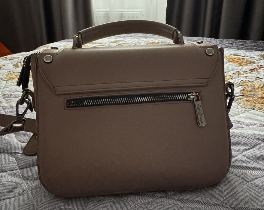 Шкіряна жіноча сумка