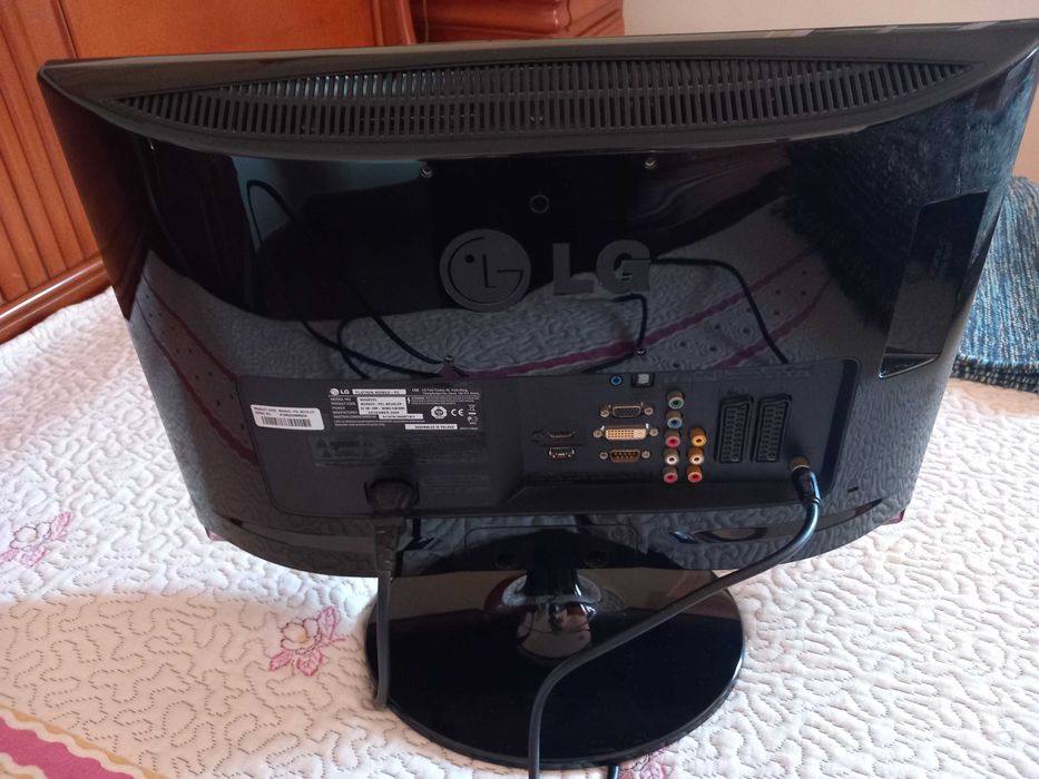 Televisão / Monitor
