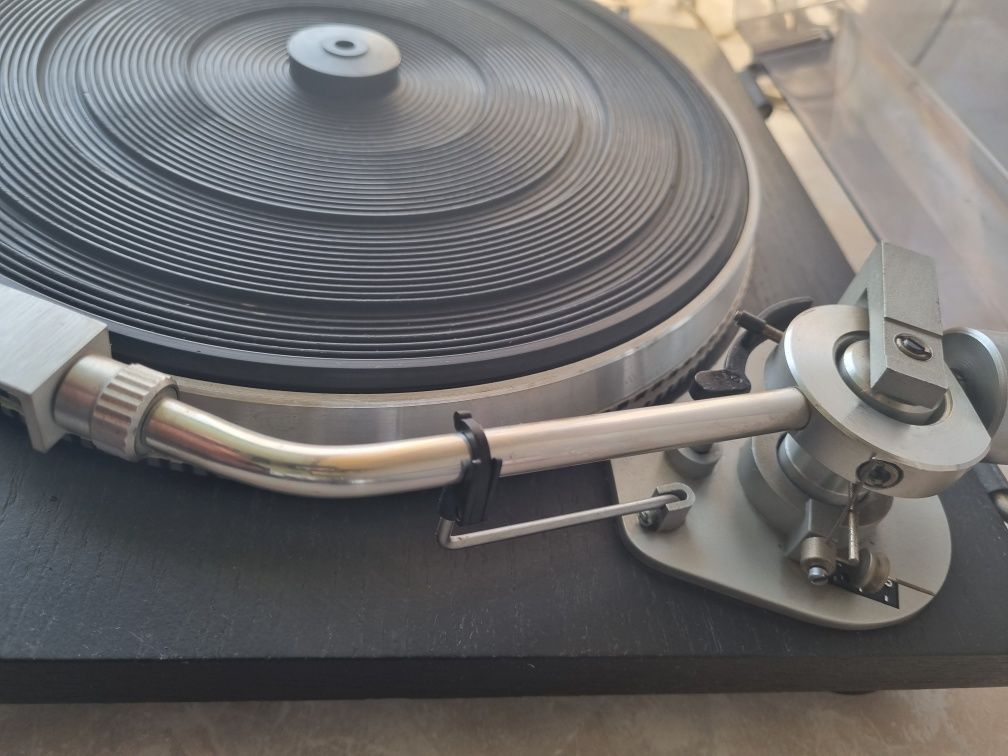 Gramofon Altus P-100 Bernard