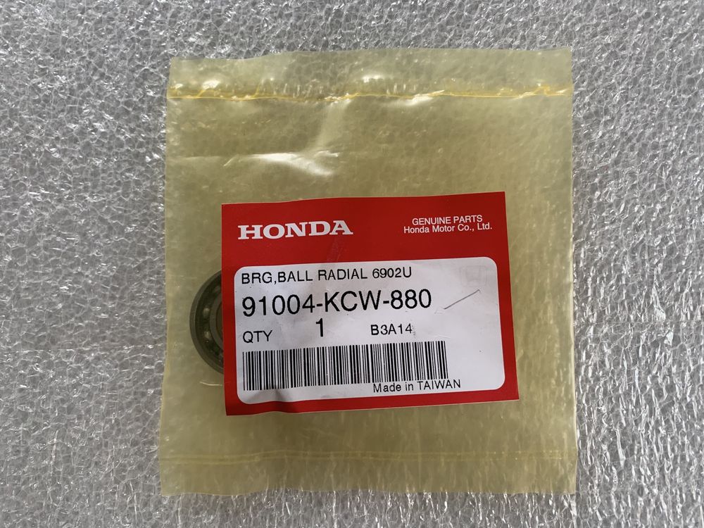 Komplet łożysk korektora momentu Honda SH, Forza 300, 350.