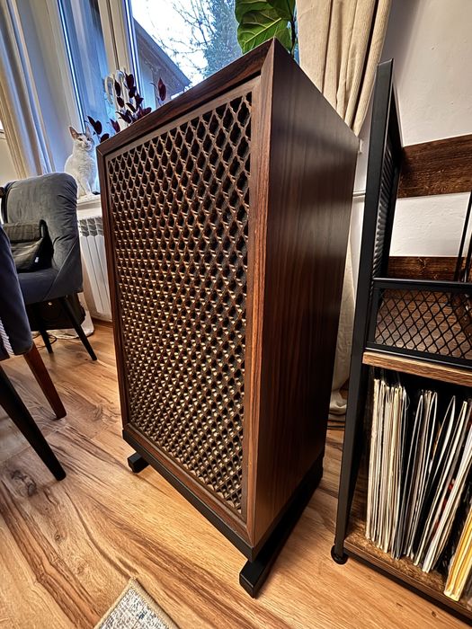 Kolumny Sansui SP2500A + podstawki stan BDB!