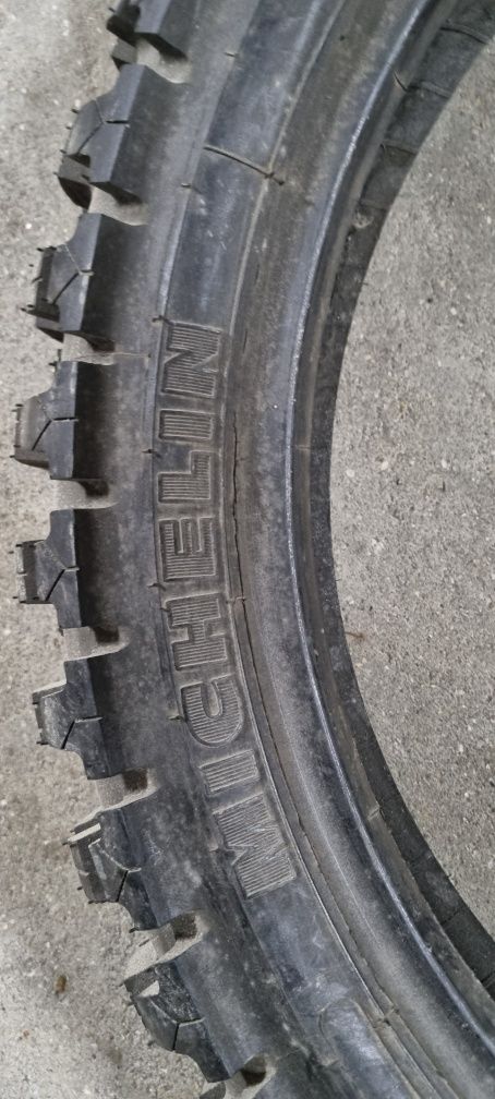 Pneu Michelin enduro 120/ 80 19