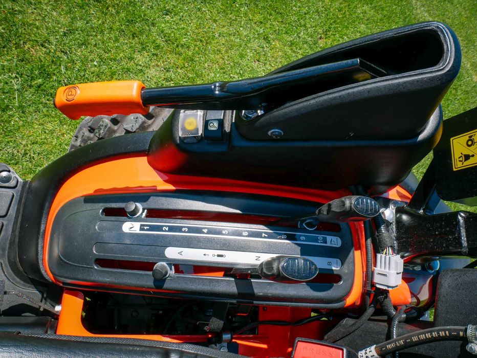 Ciągnik komunalny TAFE 6028 H [HST] 24,4 KM nie Farmtrac, Solis