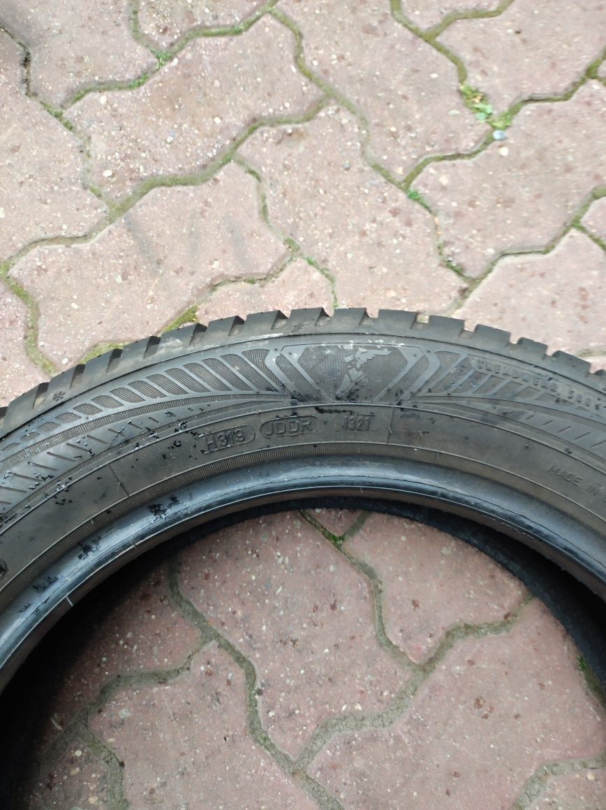 195.55.16 jedna opona Goodyear Vector 4 Seasons Gen-3 Dot 2021