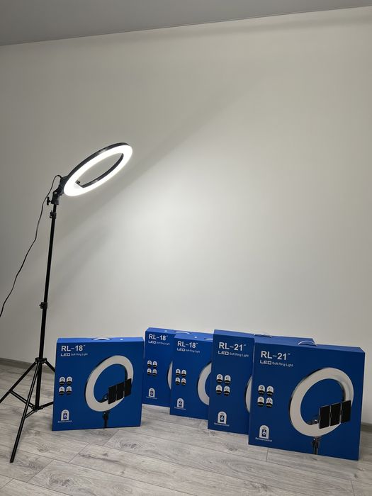 Кільцева світлодіодна лампа RL-18. 45см діаметром, 55 вт потужнісь