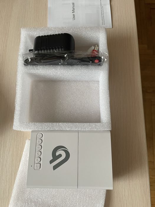 Проэктор мини новий