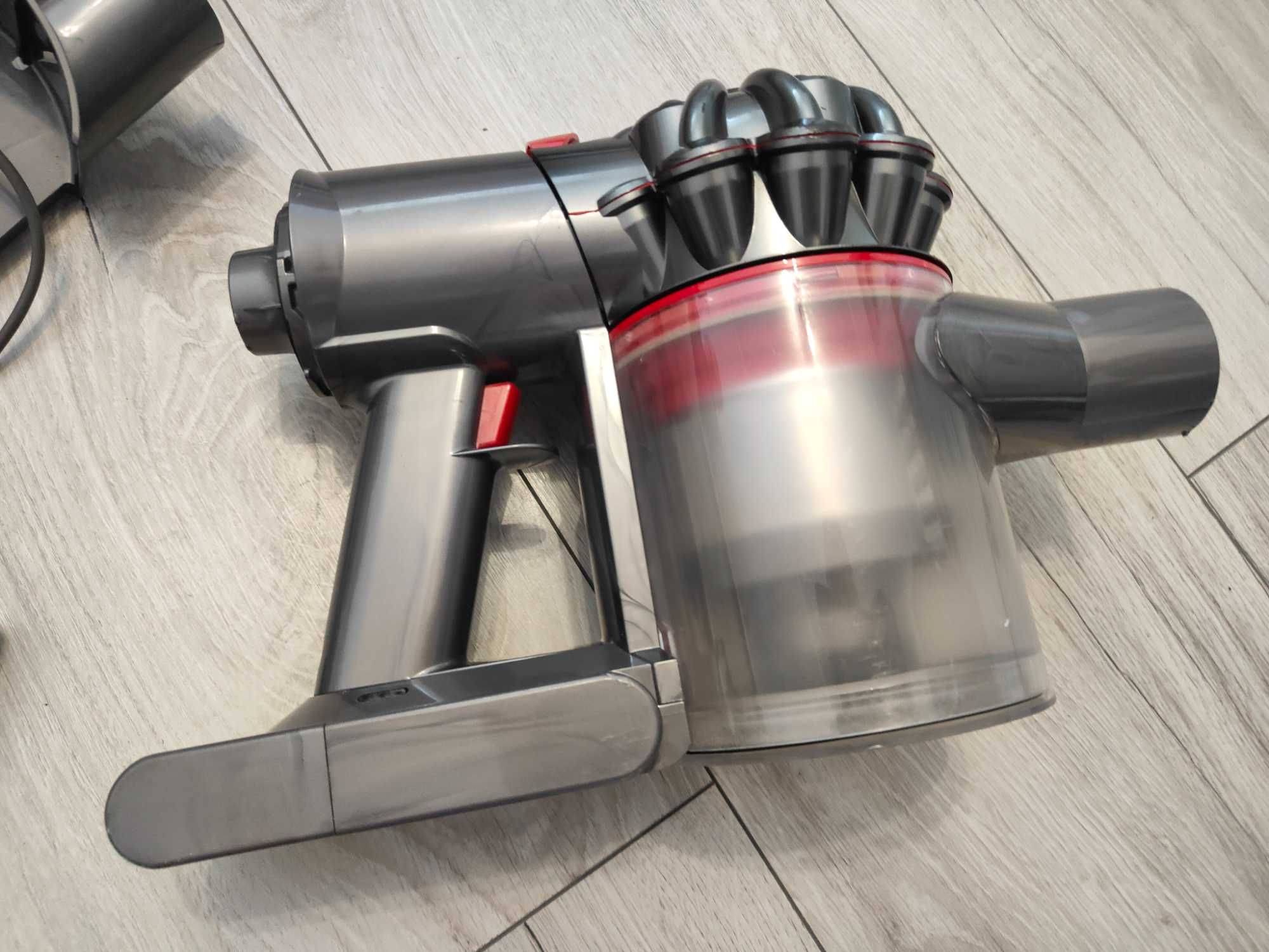 Odkurzacz Dyson V8 + stacja + ładowarka odkurzacz bezprzewodowy Dyson