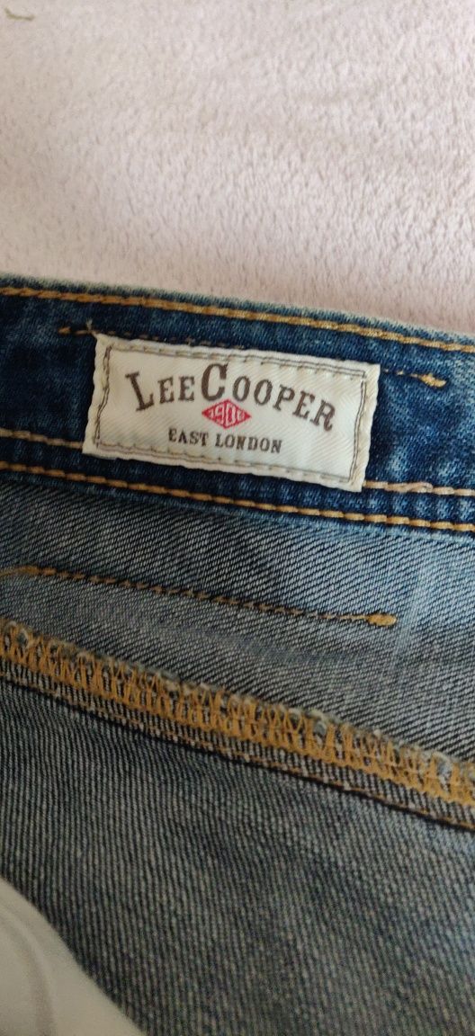 Джинси Lee Cooper