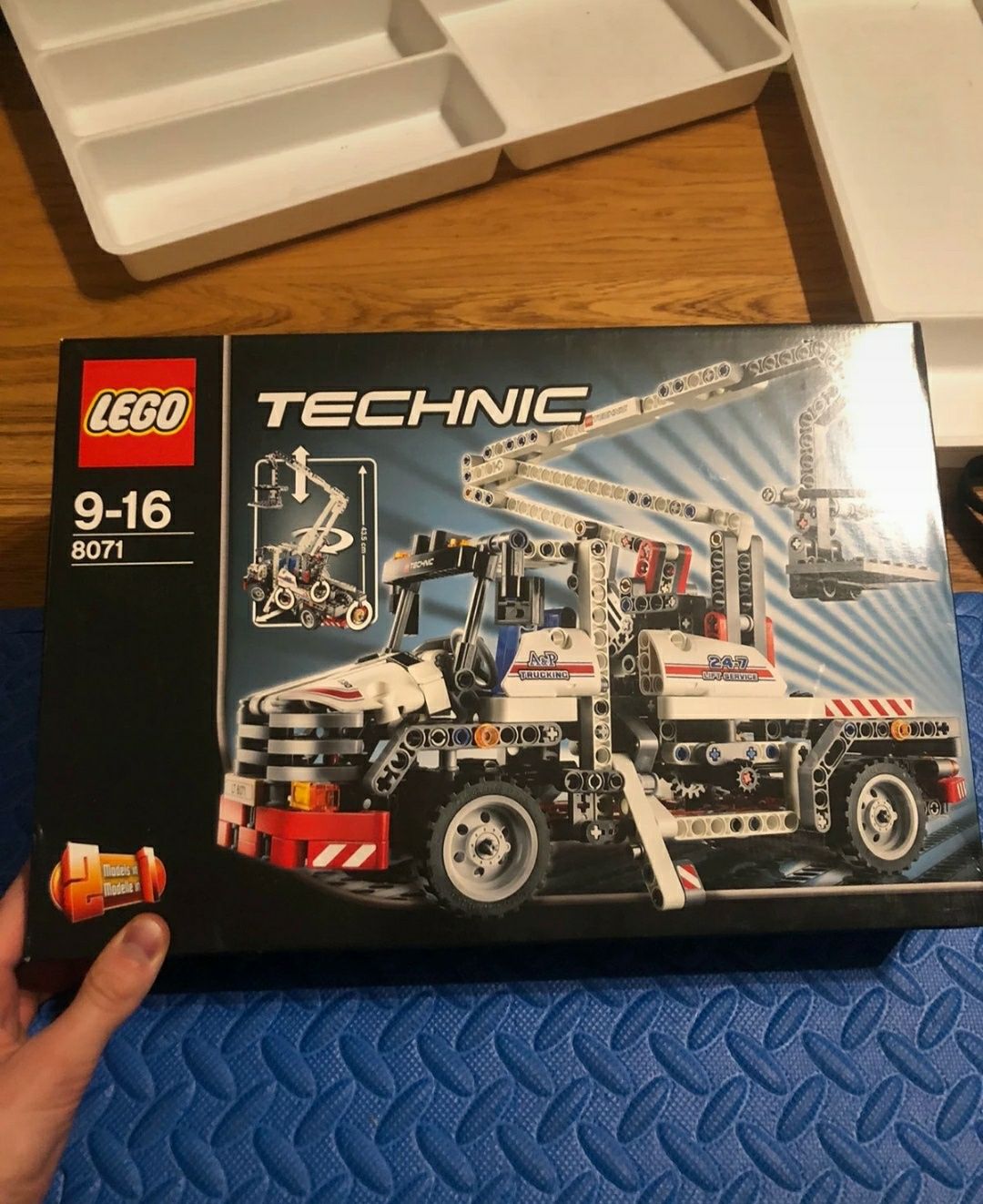 LEGO Technic podnośnik 2 w 1