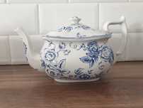 Dzbanek do herbaty Clifton china rose