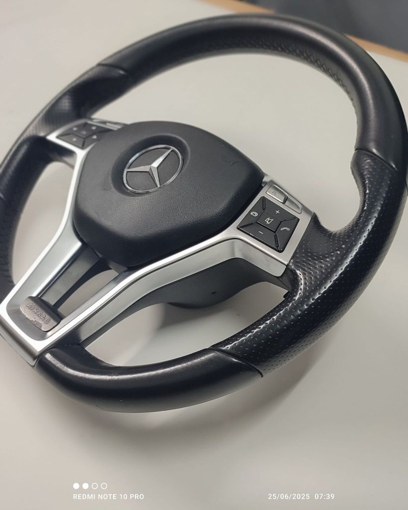 Volante Mercedes-Benz