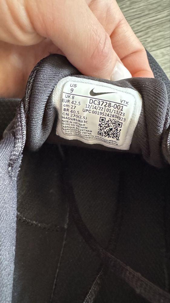 Мужские Кроссовки оригинал для бега NIKE чёрные