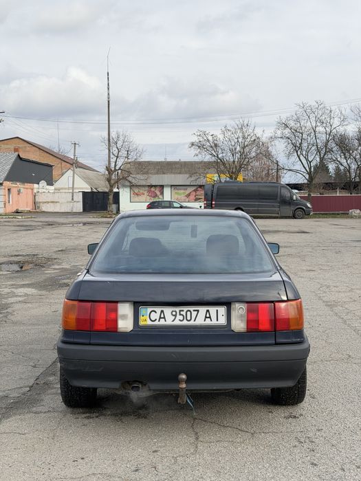 Продам Audi A4 80