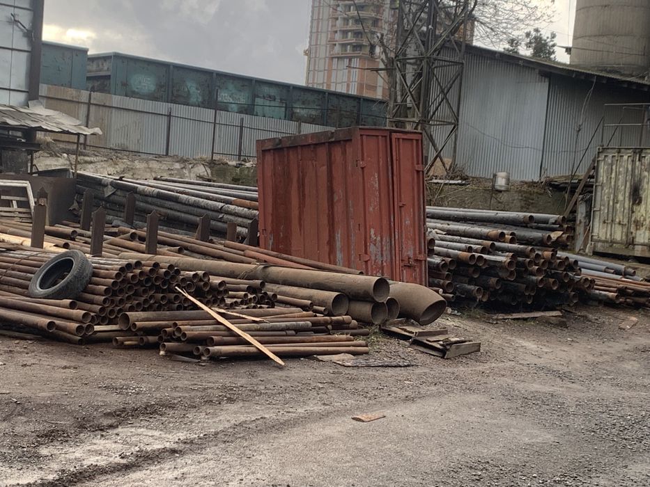 Продам вживані металеві труби