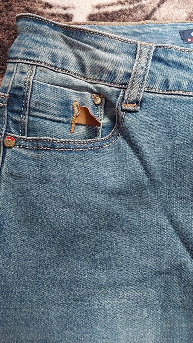 Жіночі джинси Низька посадка