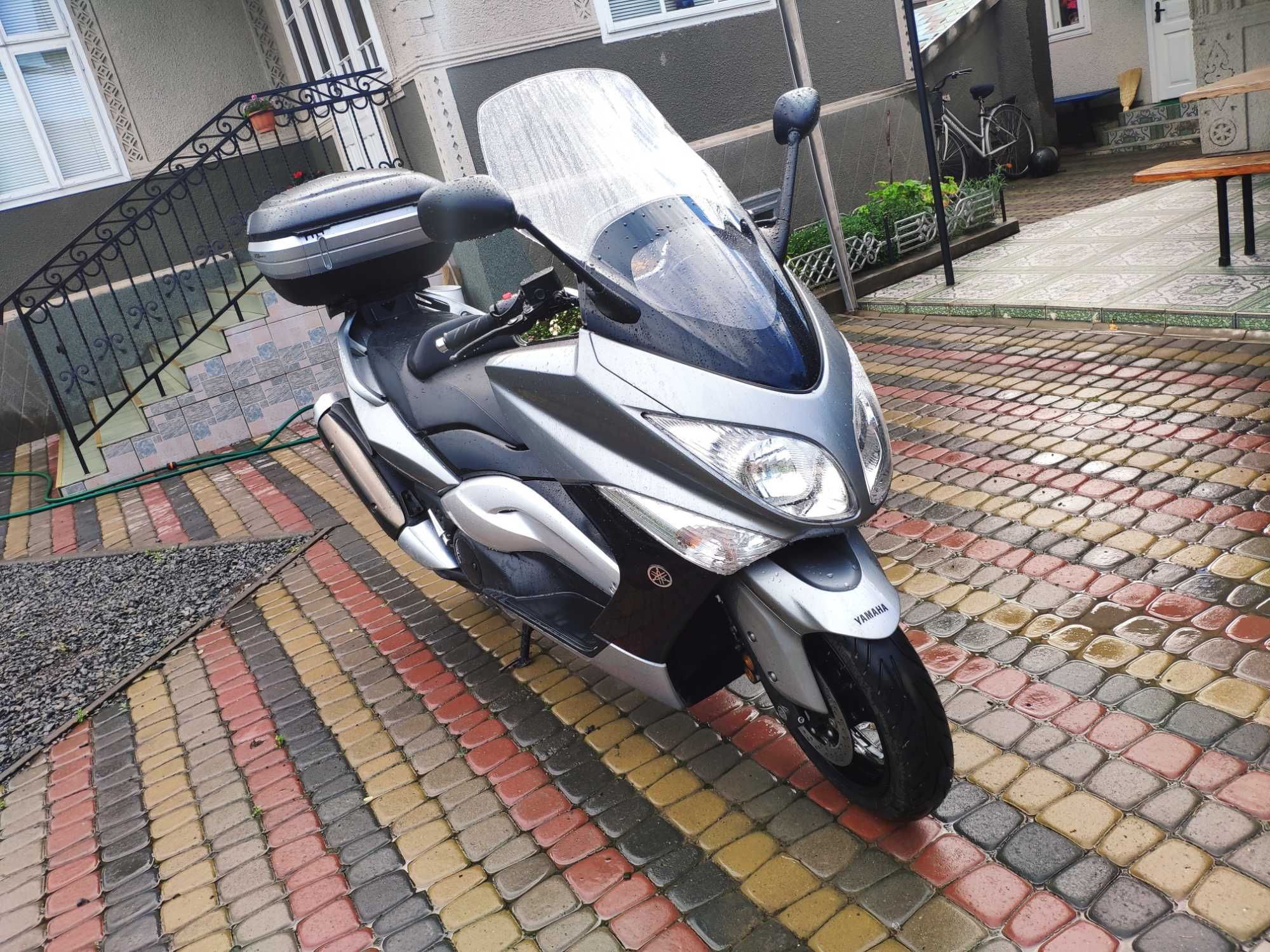 Yamaha T-MAX 2008